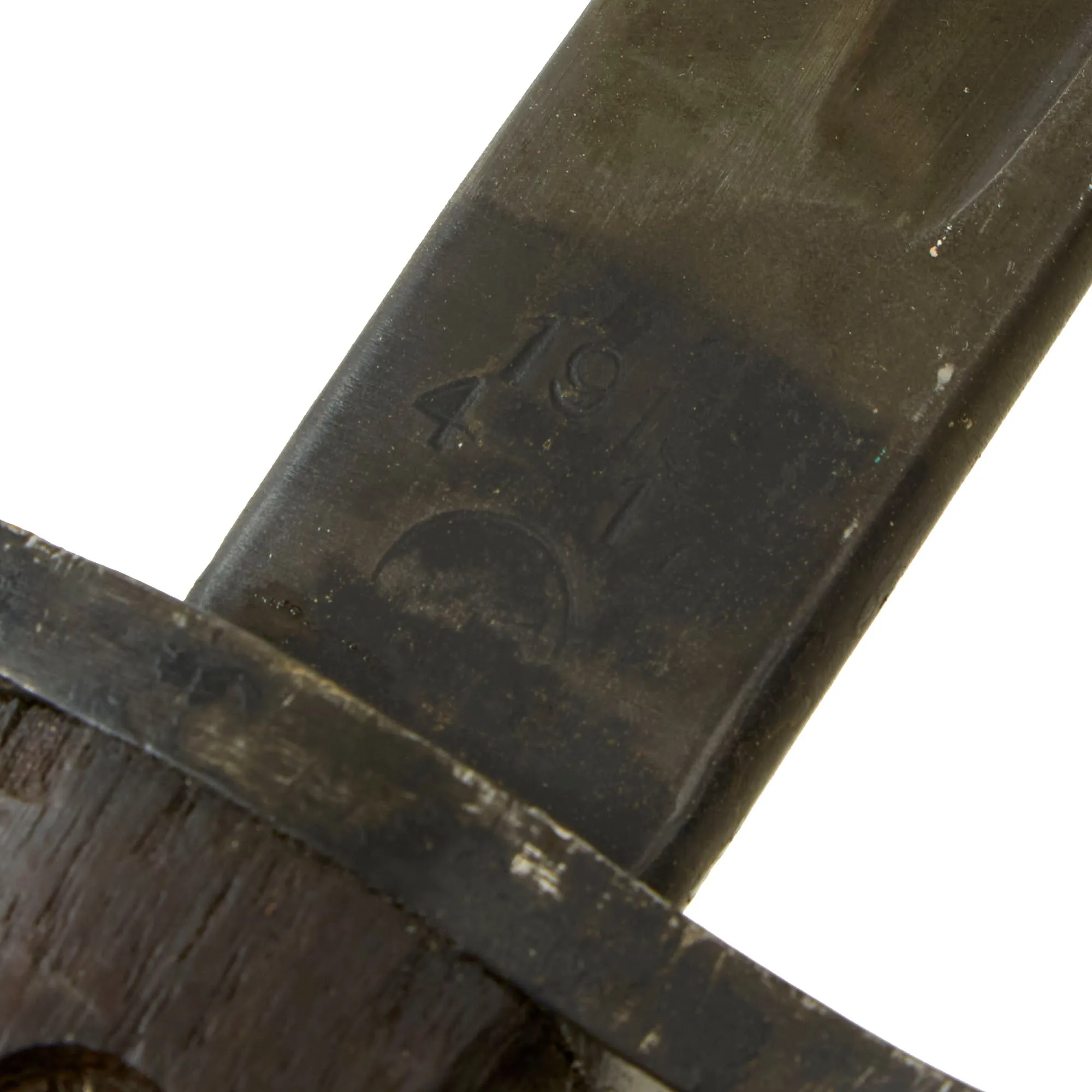 Original U.S. WWI P1913 Enfield Rifle & Trench Gun Bayonet by Remington with Scarce First Pattern M1917 Maxim Patent Scabbard - Dated 1917