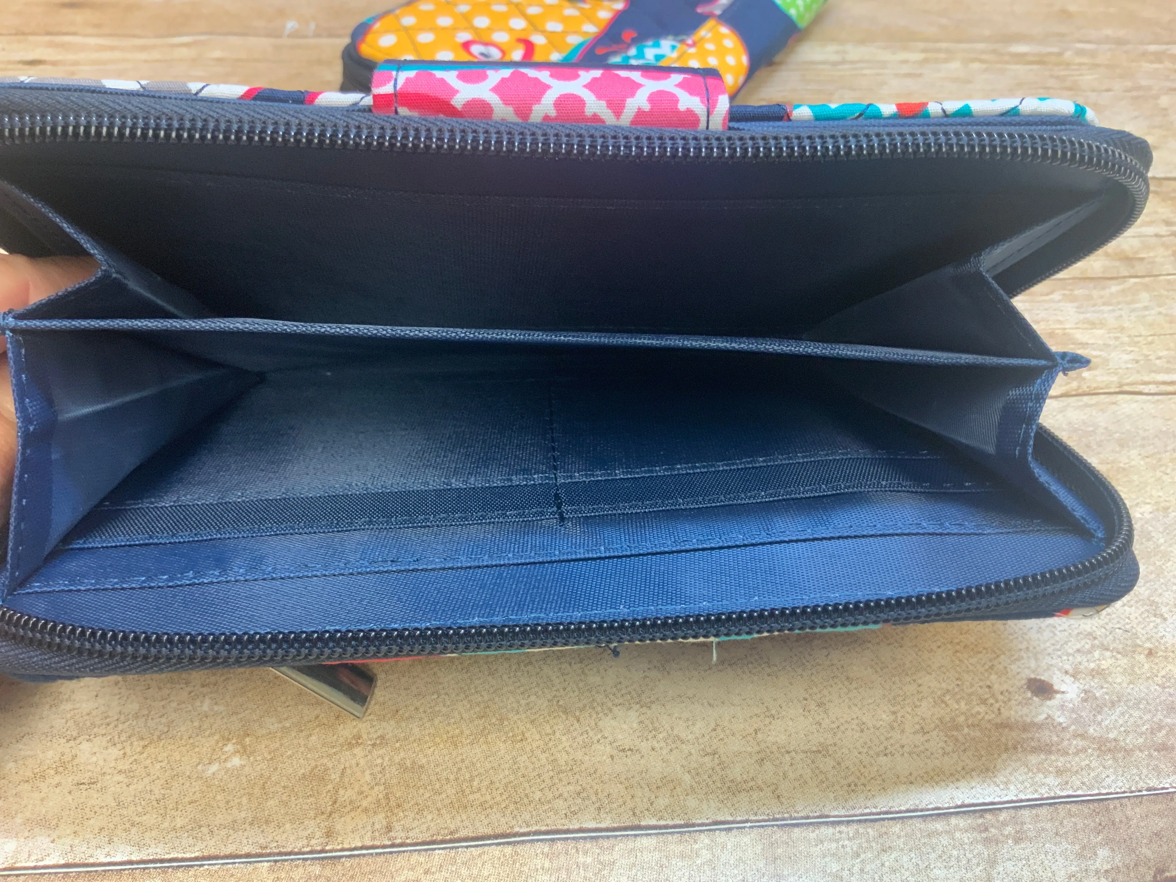 Quilted Organizer Clutch Wallet (NGIL Brand)